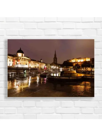 London Trafalgar Square Rainy Night Canvas Print